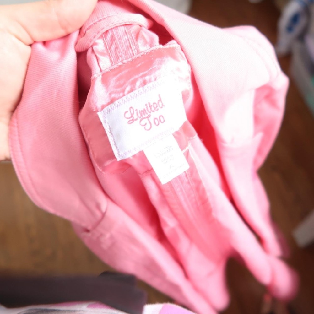 Vintage Pink Women's Blazer Jacket with Heart Detail - Picture 4 of 7
